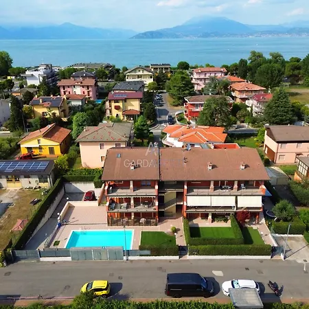 Twins - 200m Dal Di Garda Con Piscina Lägenhet
