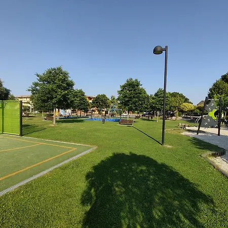 Twins - 200m Dal Di Garda Con Piscina