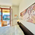 Twins - 200m Dal Di Garda Con Piscina Appartement *